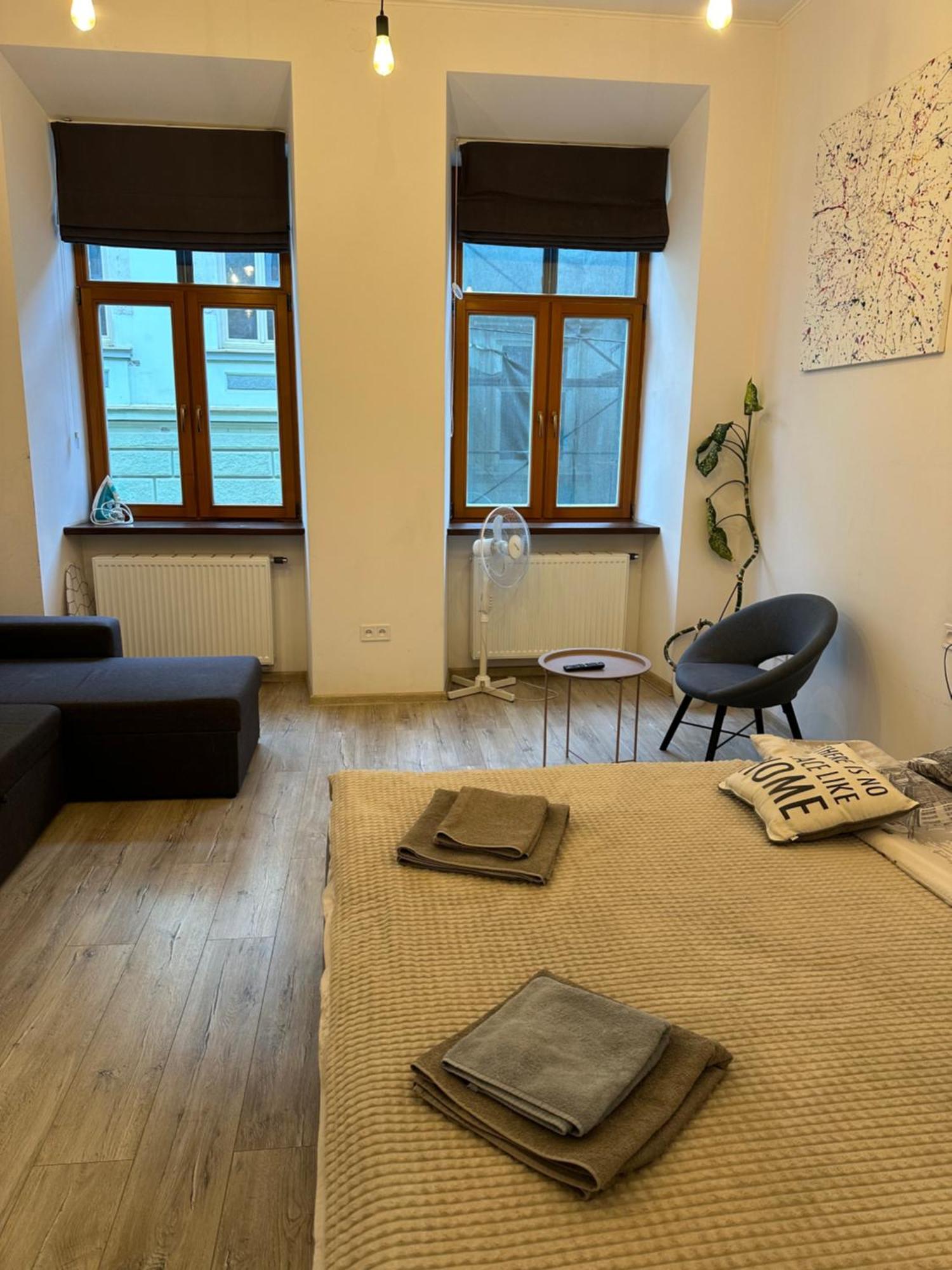 Apartment Vip Virmenska Street Lviv Exterior photo